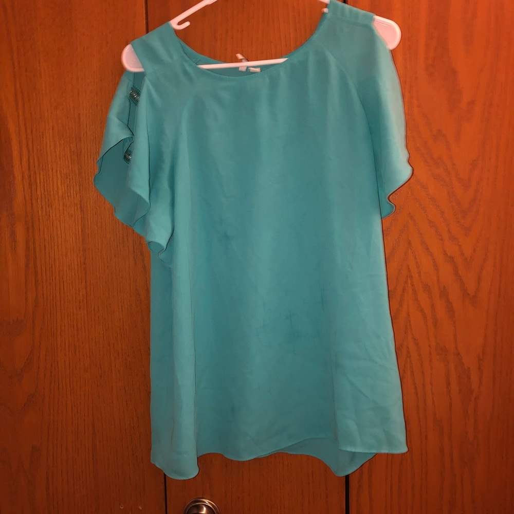 open shoulder blouse!